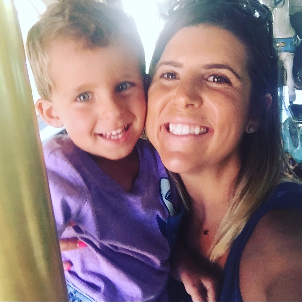 Meet your Posher, Courtney